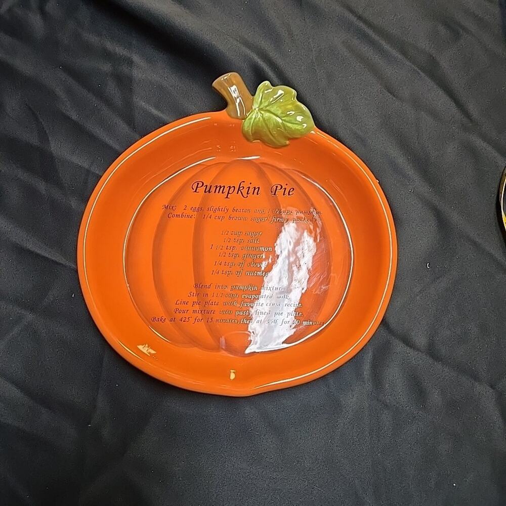 Pumpkin Pie Baking Dish With Recipe